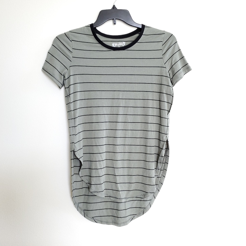 Striped Green Top - Picture 2 of 5